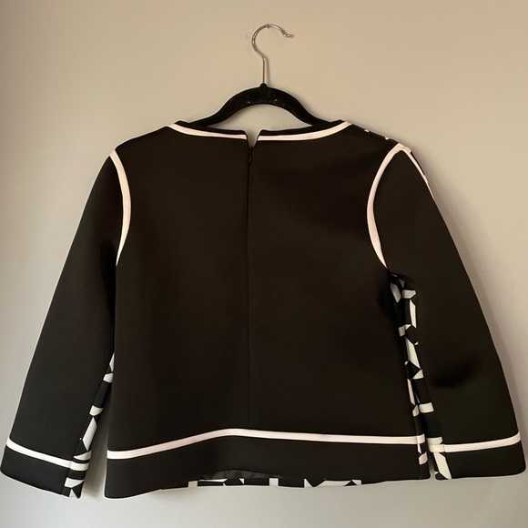 Vintage Nylon Geometric Long Sleeve (M) - Picture 7 of 9